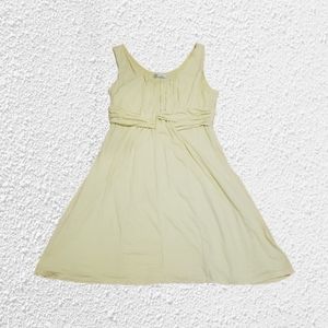 Pretty soft yellow jersey knit dress size medium